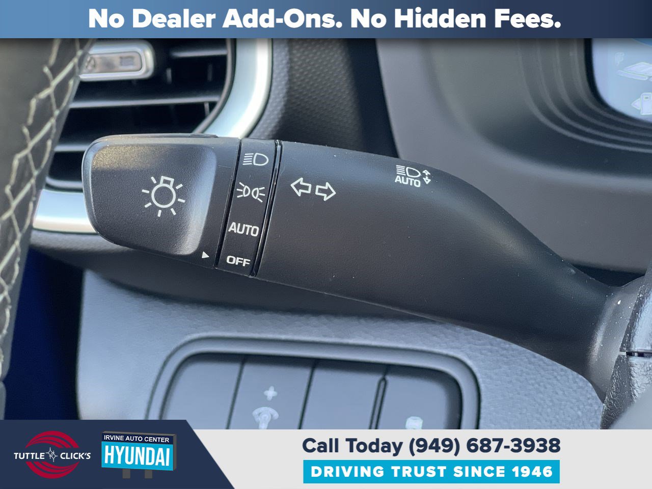 Certified 2025 Hyundai Venue SEL image 23