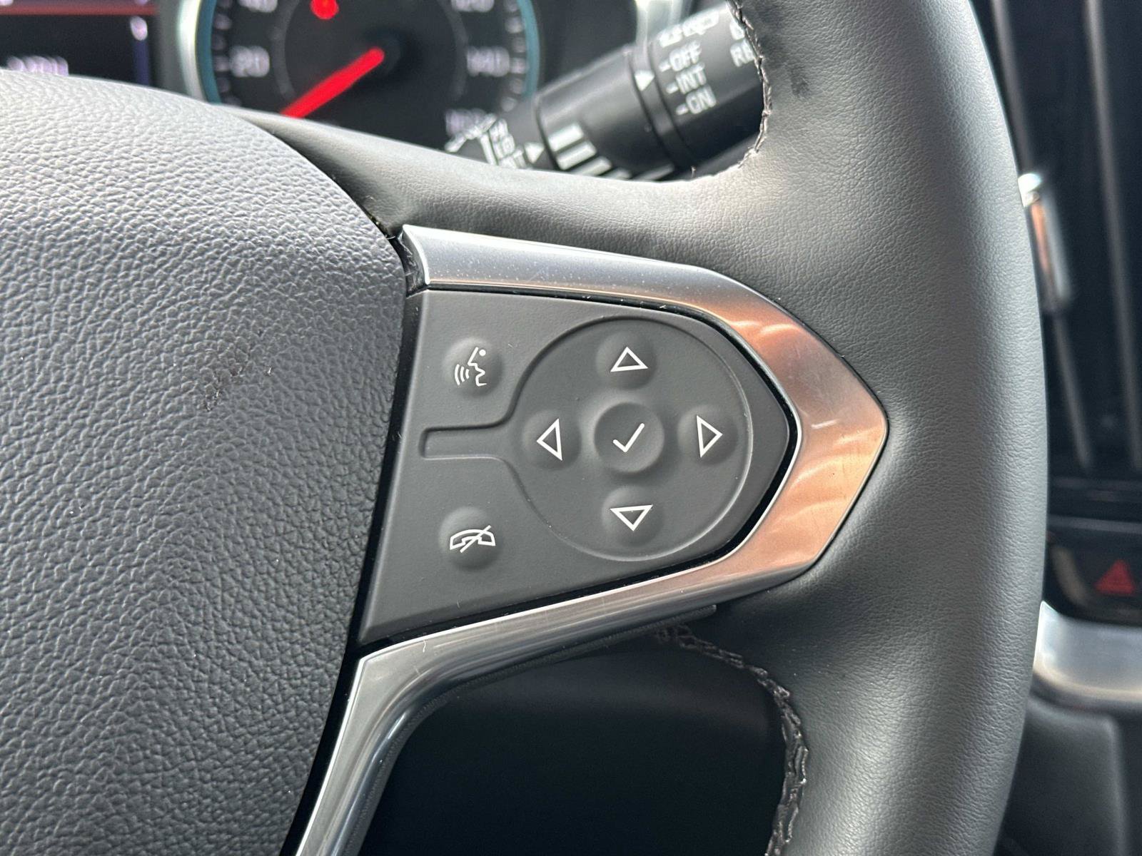 Certified 2023 Chevrolet Traverse LT AWD/4WD image 23