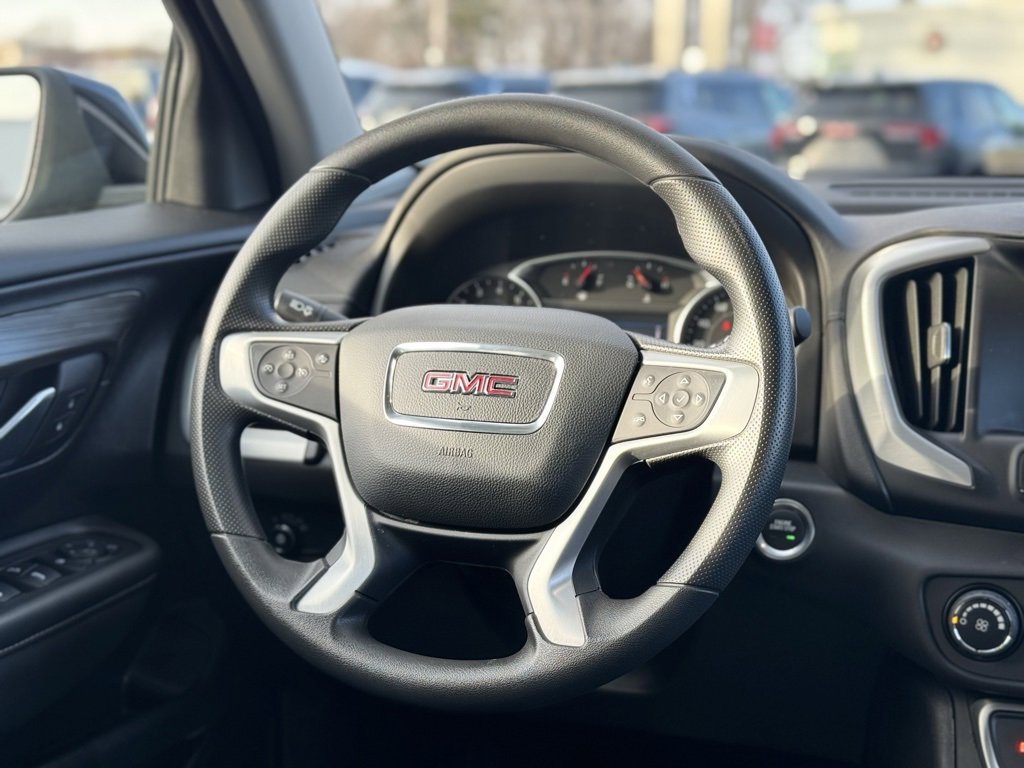 Used 2024 GMC Terrain SLE image 14