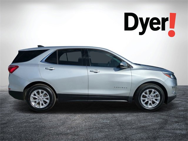 Used 2020 Chevrolet Equinox LT image 2