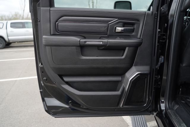 Used 2024 RAM 2500 Limited image 17