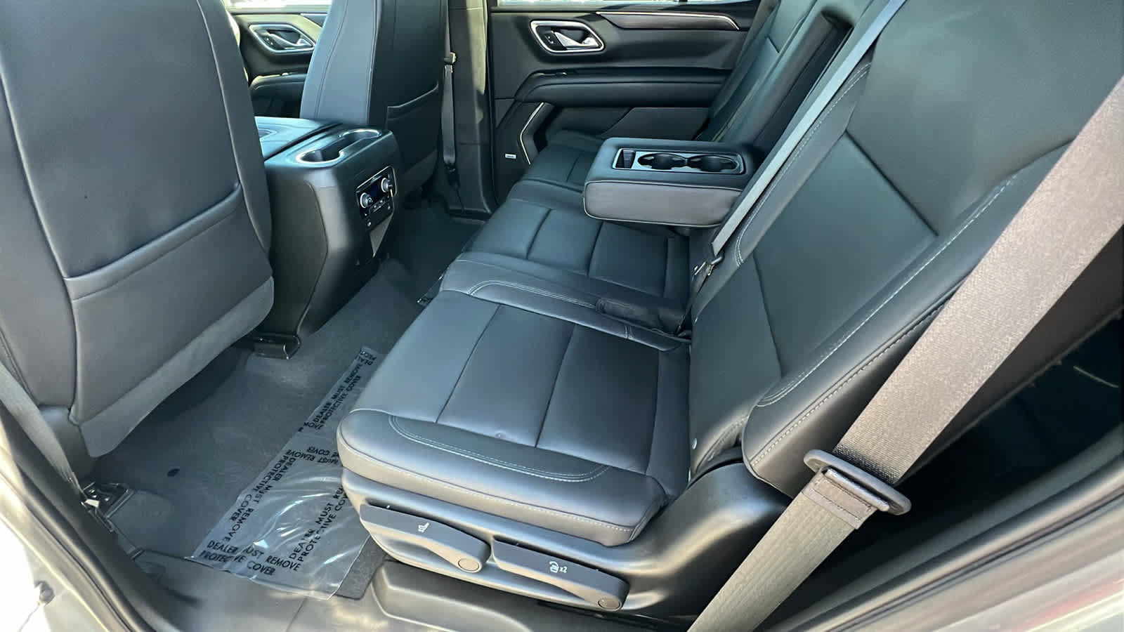 Used 2023 Chevrolet Tahoe Z71 w/ Luxury Package image 24