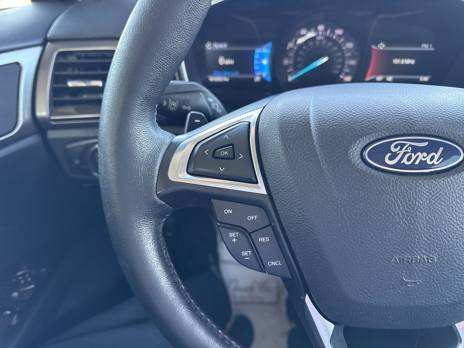 Certified 2018 Ford Fusion SE w/ Fusion SE Technology Package image 29