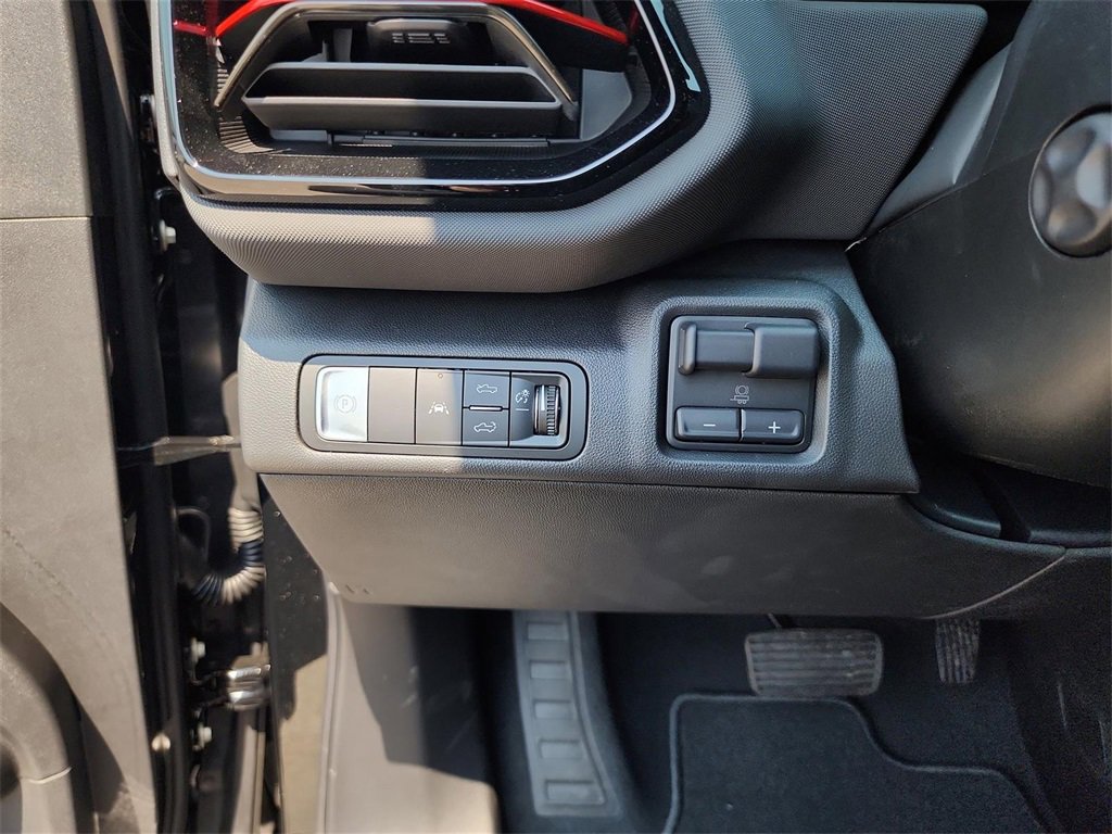 New 2026 Chevrolet Silverado EV Trail Boss w/ Premium Package image 12