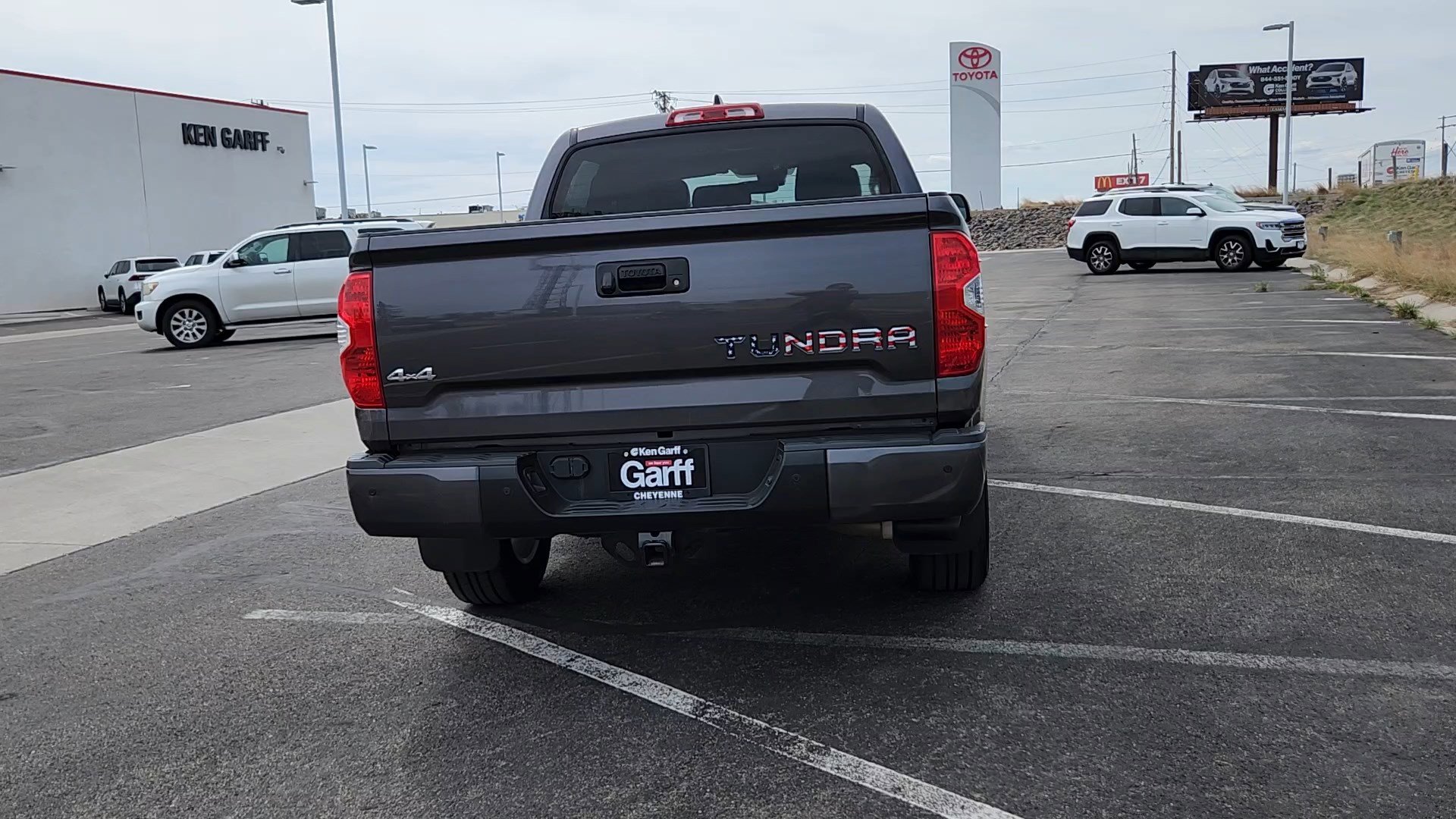 Used 2020 Toyota Tundra Limited w/ Limited Premium Package image 2