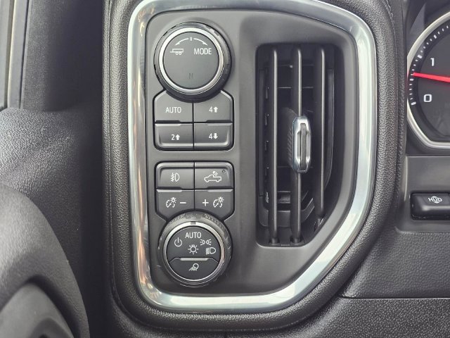 Used 2021 Chevrolet Silverado 3500 LTZ w/ Z71 Chrome Sport Edition AWD/4WD image 38