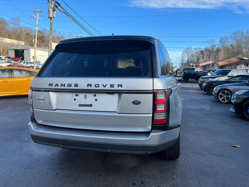 Used 2016 Land Rover Range Rover Supercharged image 7