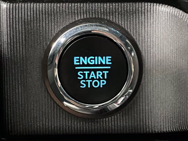 Used 2024 Ford F350 Platinum w/ Tremor Off-Road Package AWD/4WD image 33