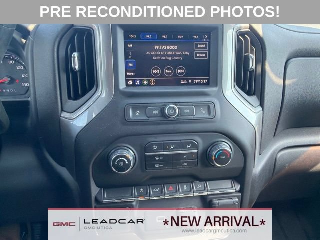 Used 2020 Chevrolet Silverado 1500 Custom w/ Custom Value Package AWD/4WD image 23