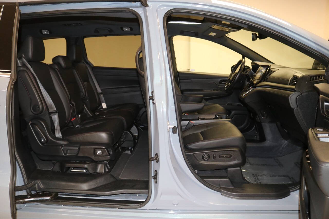 Used 2024 Honda Odyssey Sport image 24