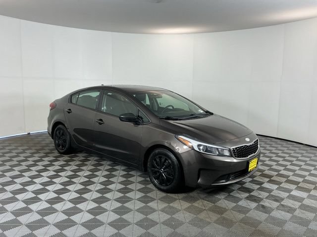 Used 2018 Kia Forte LX FWD image 3