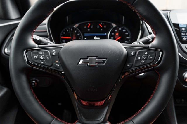 Used 2023 Chevrolet Equinox RS image 11