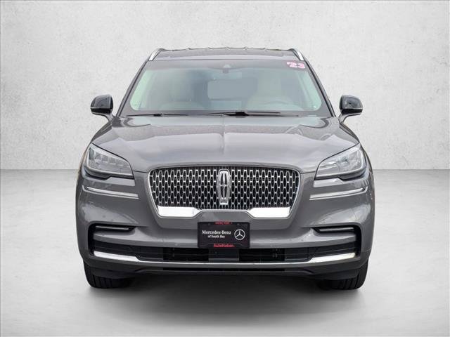Used 2023 Lincoln Aviator AWD w/ Class IV Trailer Tow Package image 2