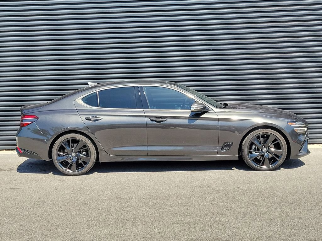 Used 2023 Genesis G70 2.0T w/ Sport Prestige Package RWD image 8