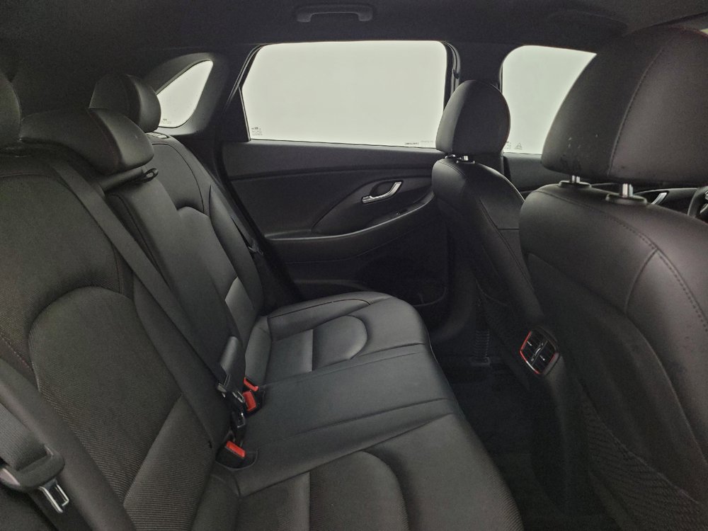 Used 2018 Hyundai Elantra GT Sport FWD image 19