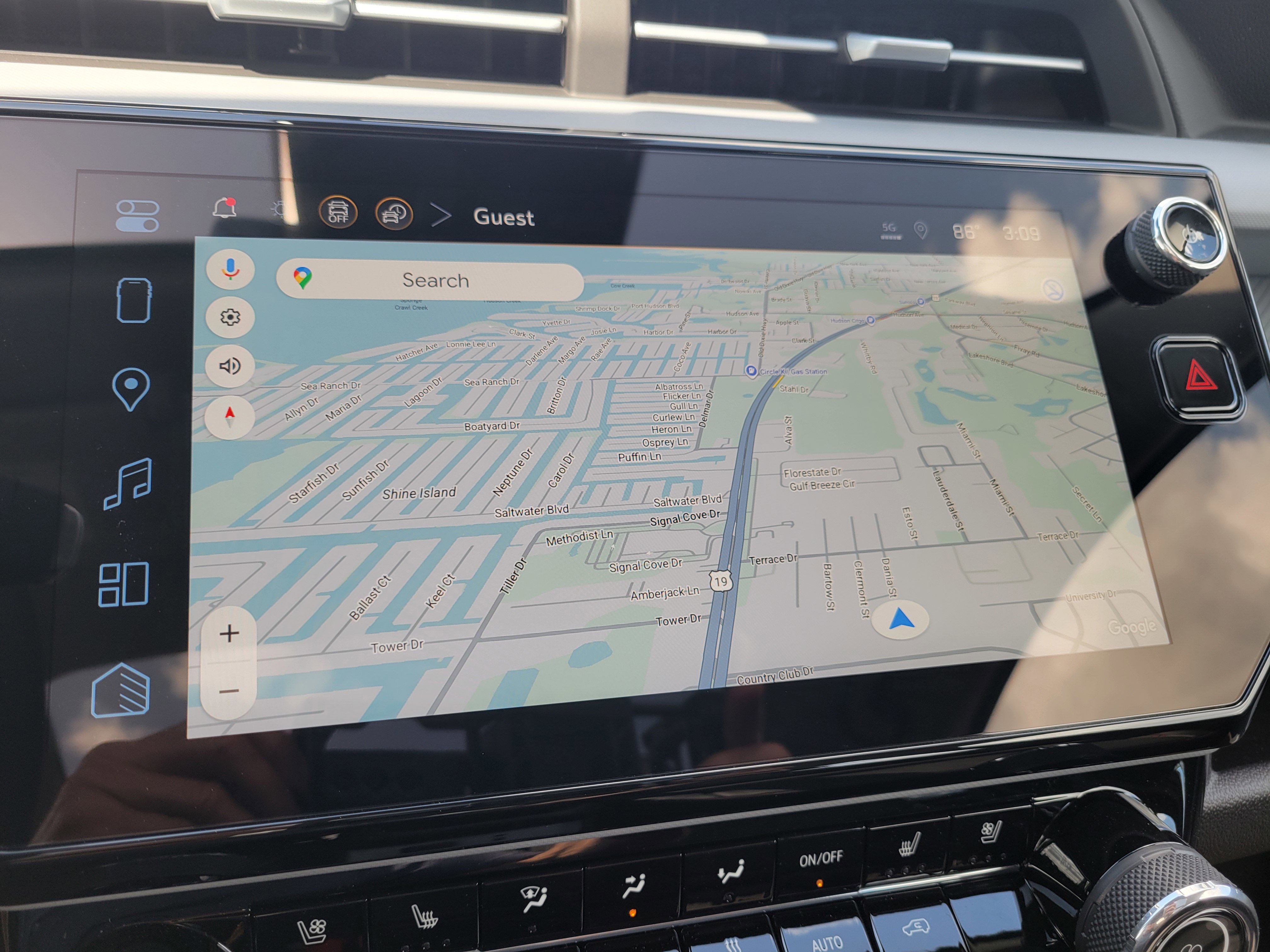 New 2027 Chevrolet Bolt RS w/ Technology Package image 18