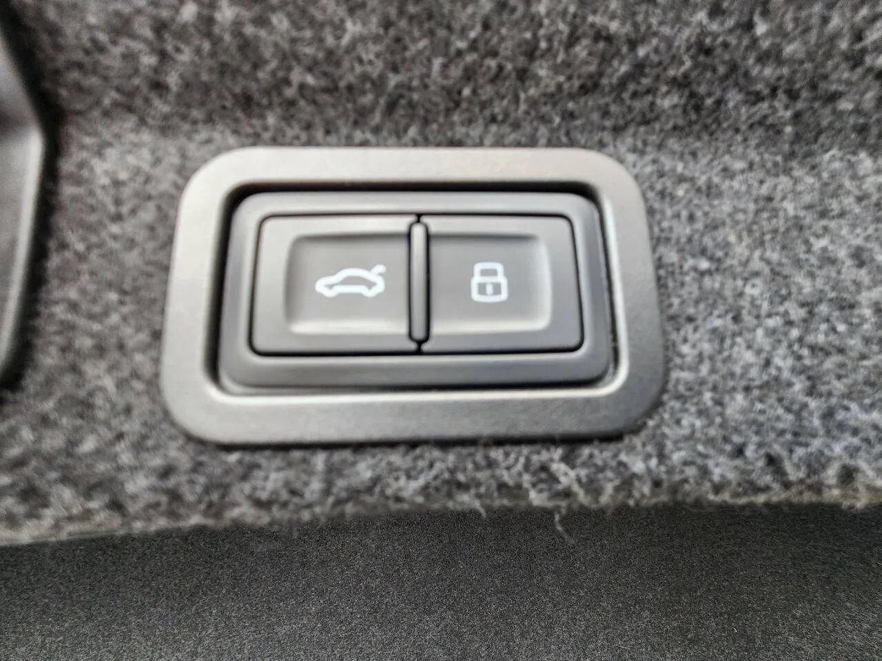 Used 2021 Audi S6 Prestige w/ Prestige Package AWD/4WD image 14