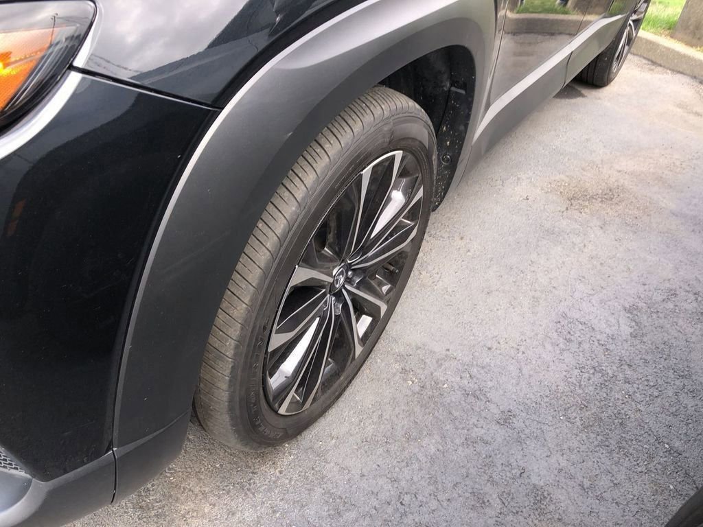 Used 2025 MAZDA CX-50 AWD 2.5 S w/ Premium Plus Pkg image 2