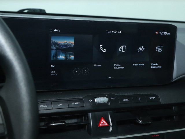 Used 2025 Kia K4 LXS image 25