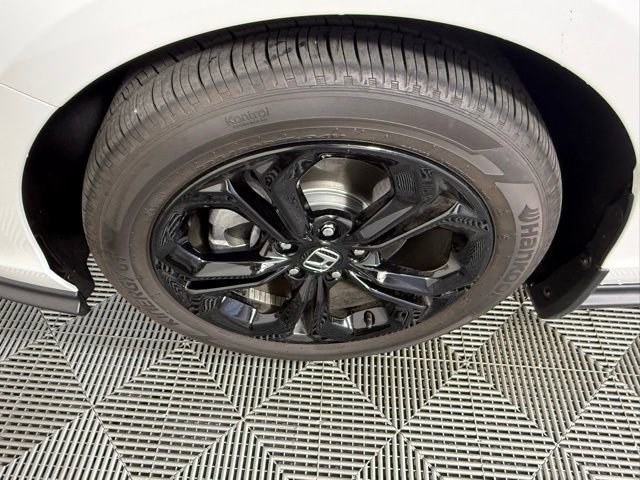 Used 2025 Honda Accord SE image 13