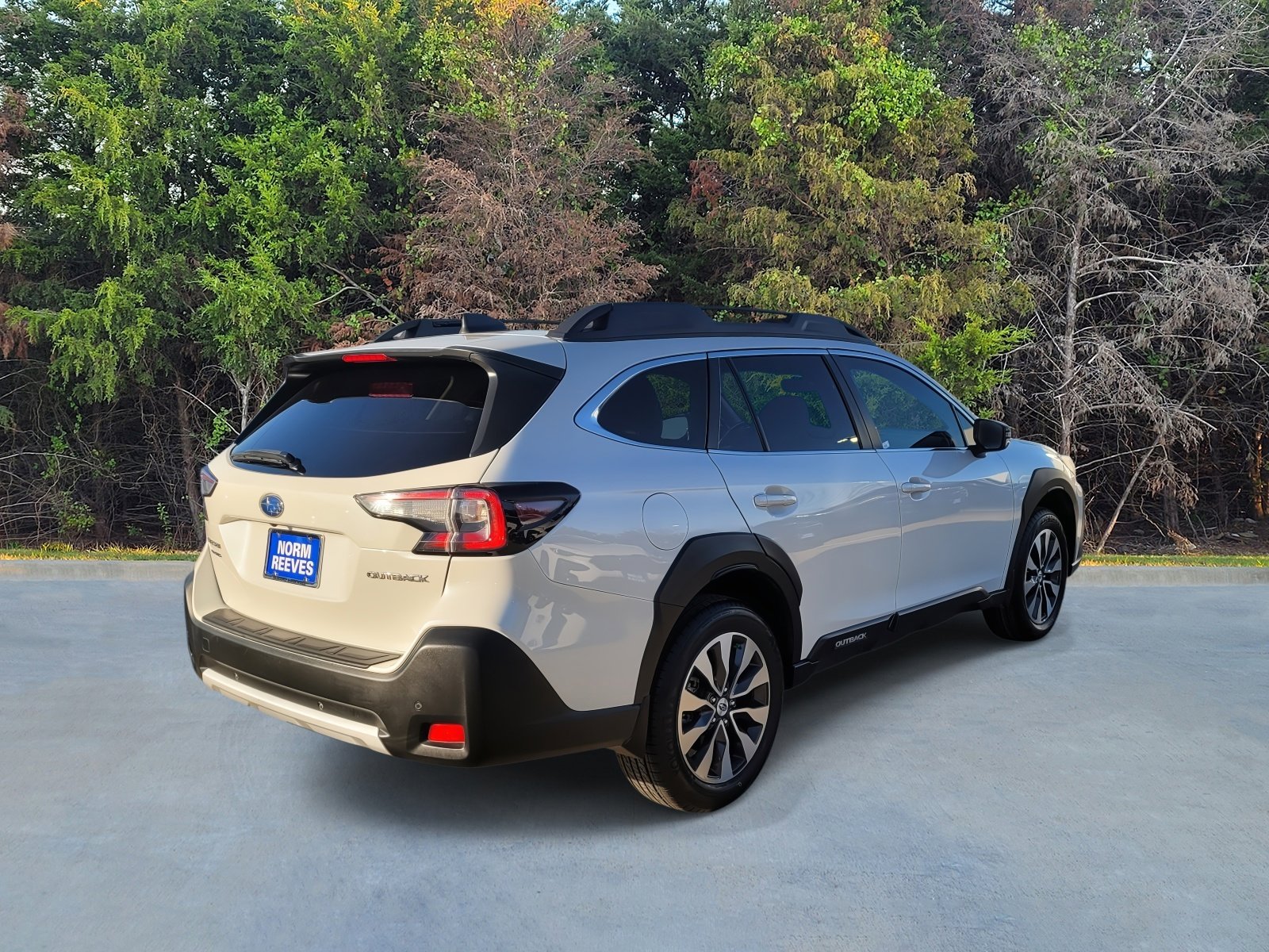 Certified 2024 Subaru Outback Limited image 17