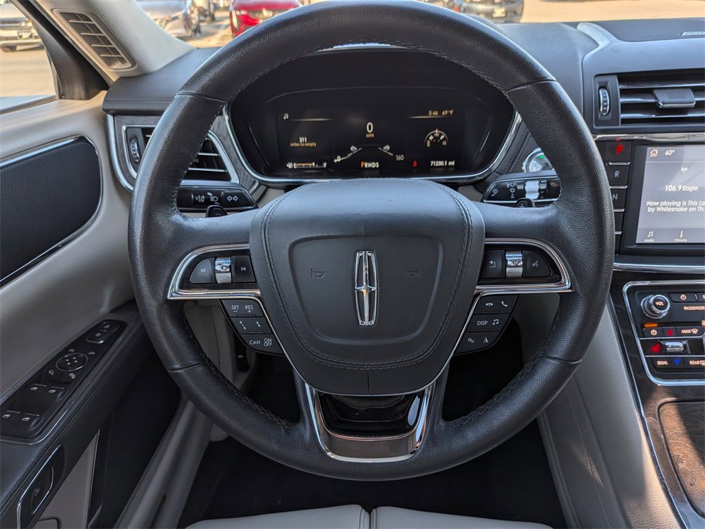Used 2019 Lincoln Continental Premiere image 14