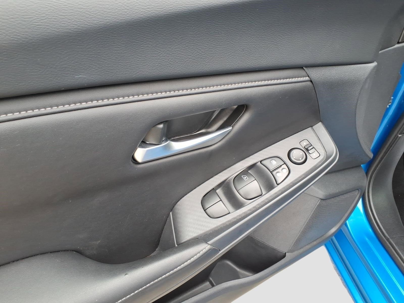 Certified 2023 Nissan Sentra SV image 13