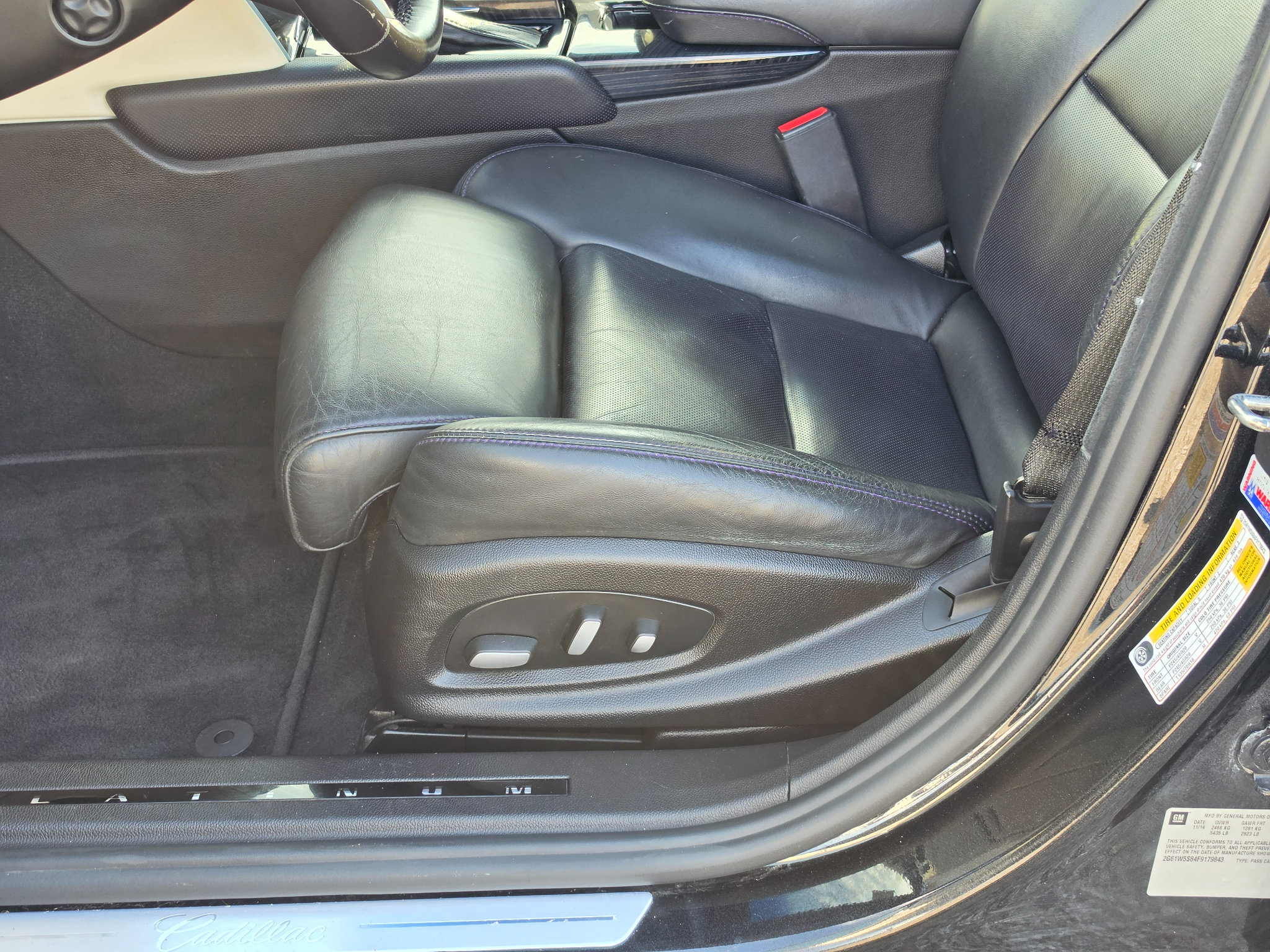 Used 2015 Cadillac XTS Platinum AWD/4WD image 19