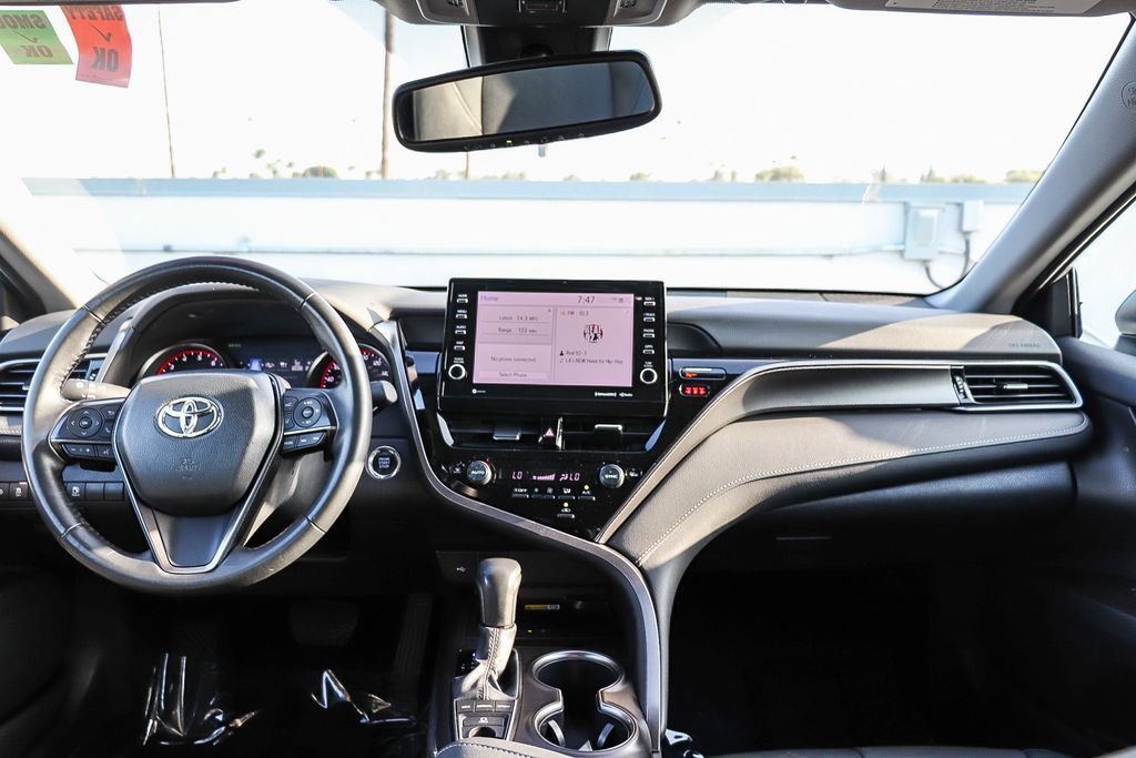 Used 2024 Toyota Camry XSE FWD image 14