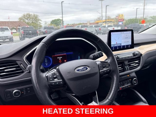 Used 2021 Ford Escape Titanium w/ Titanium Elite Package AWD/4WD image 4