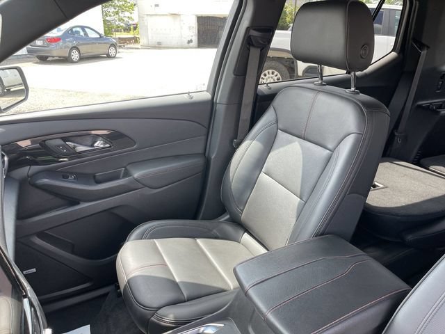 Used 2023 Chevrolet Traverse RS AWD/4WD image 25