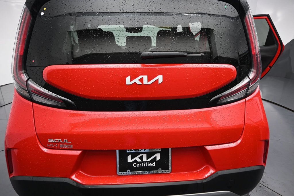 Certified 2024 Kia Soul EX w/ Option Group 015 FWD image 9
