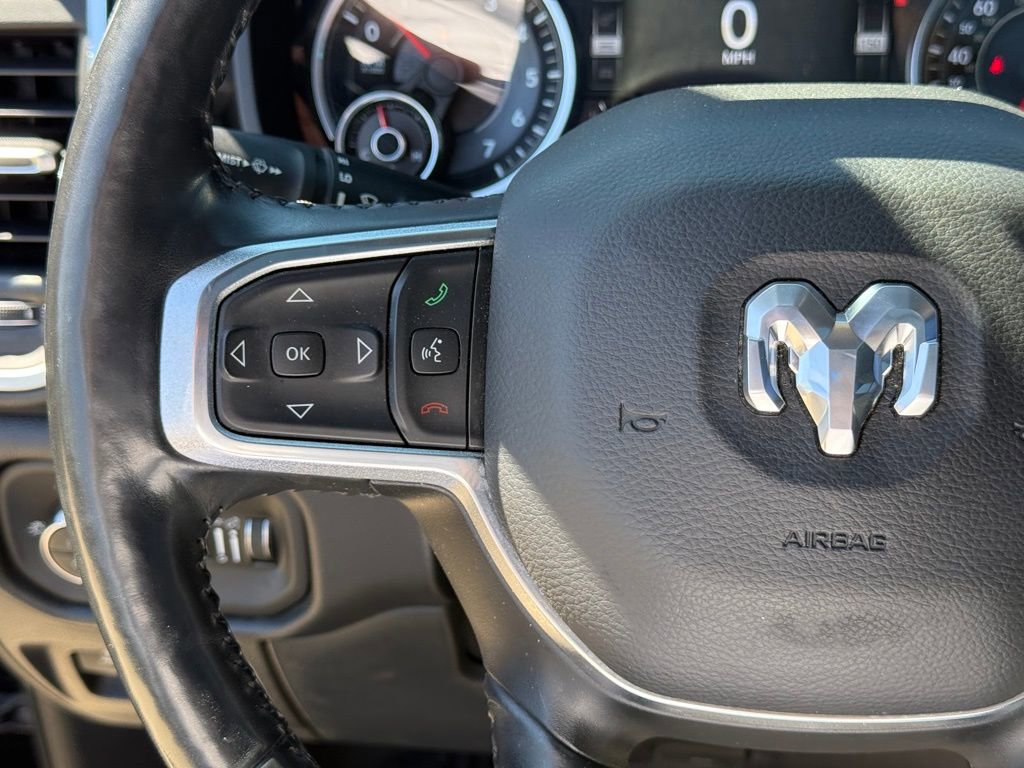 Used 2019 RAM 1500 Laramie AWD/4WD image 16