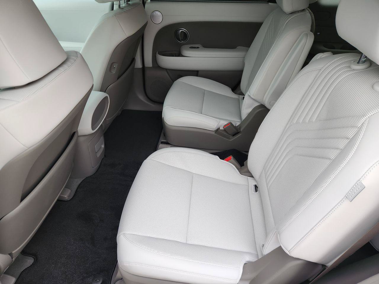 New 2026 Hyundai Palisade FWD Hybrid image 29