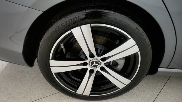 Used 2024 Mercedes-Benz C 300 4MATIC Sedan image 81