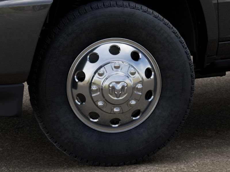 New 2026 RAM 3500 Limited AWD/4WD image 9