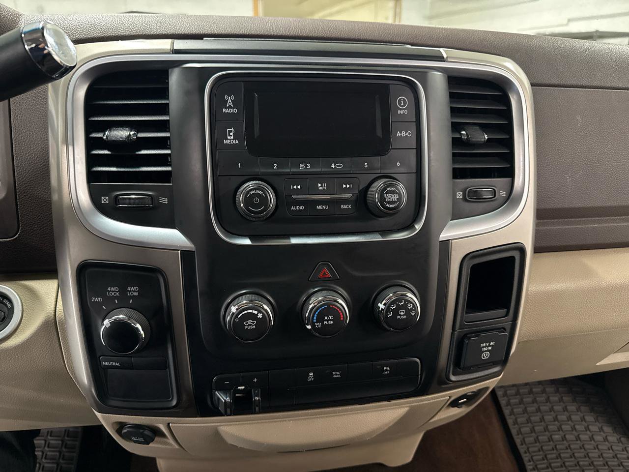 Used 2013 RAM 1500 Classic SLT w/ Protection Group image 17