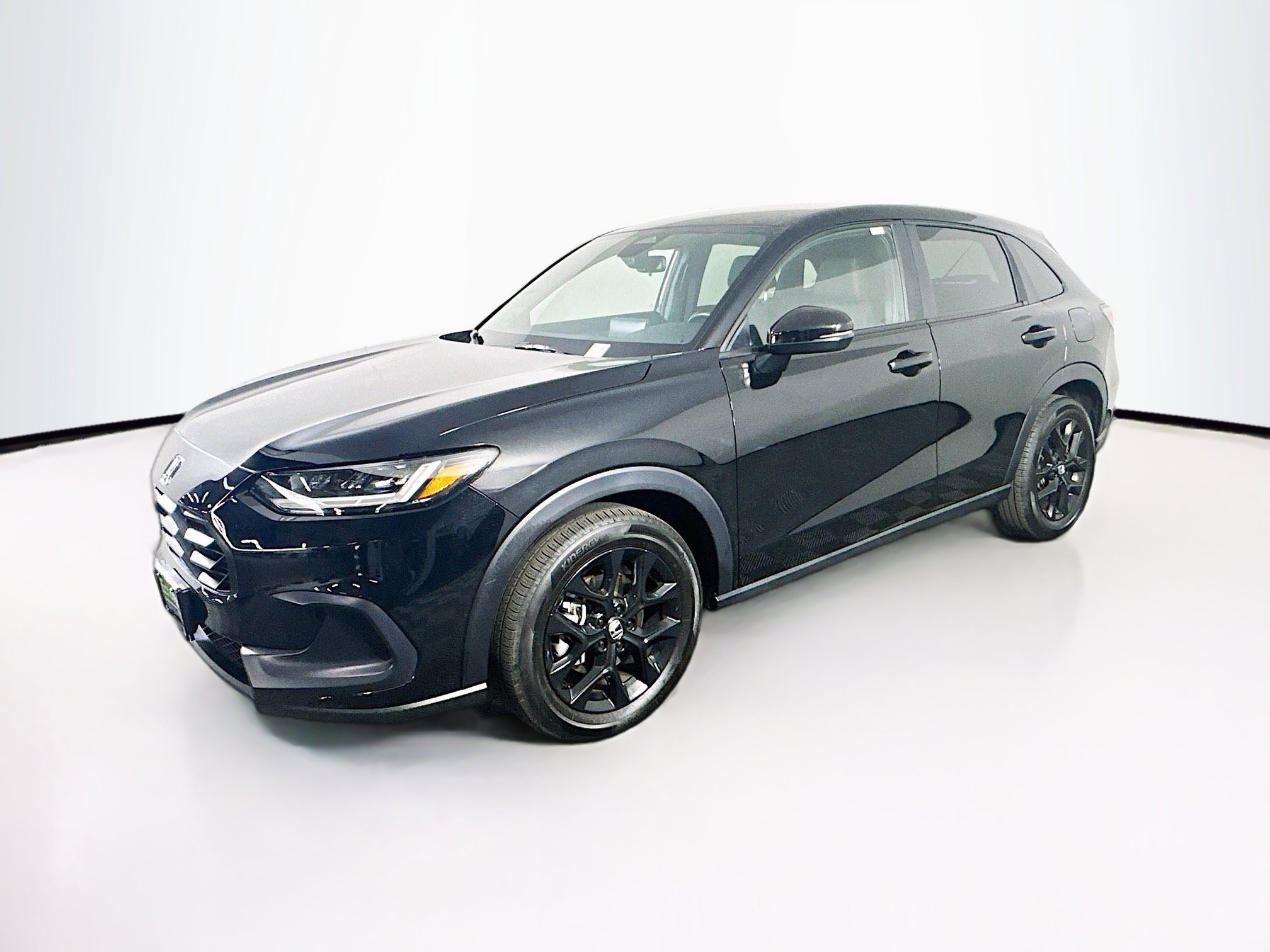 Used 2025 Honda HR-V Sport image 3