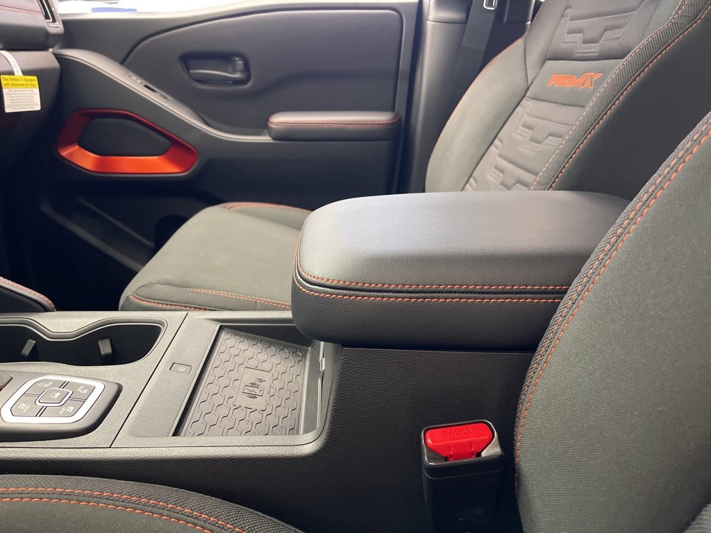 New 2026 Nissan Frontier PRO-4X w/ Pro-4x Convenience Package image 15