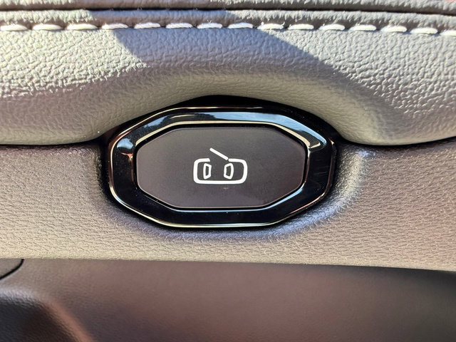 New 2026 Dodge Charger Daytona Scat Pack image 15