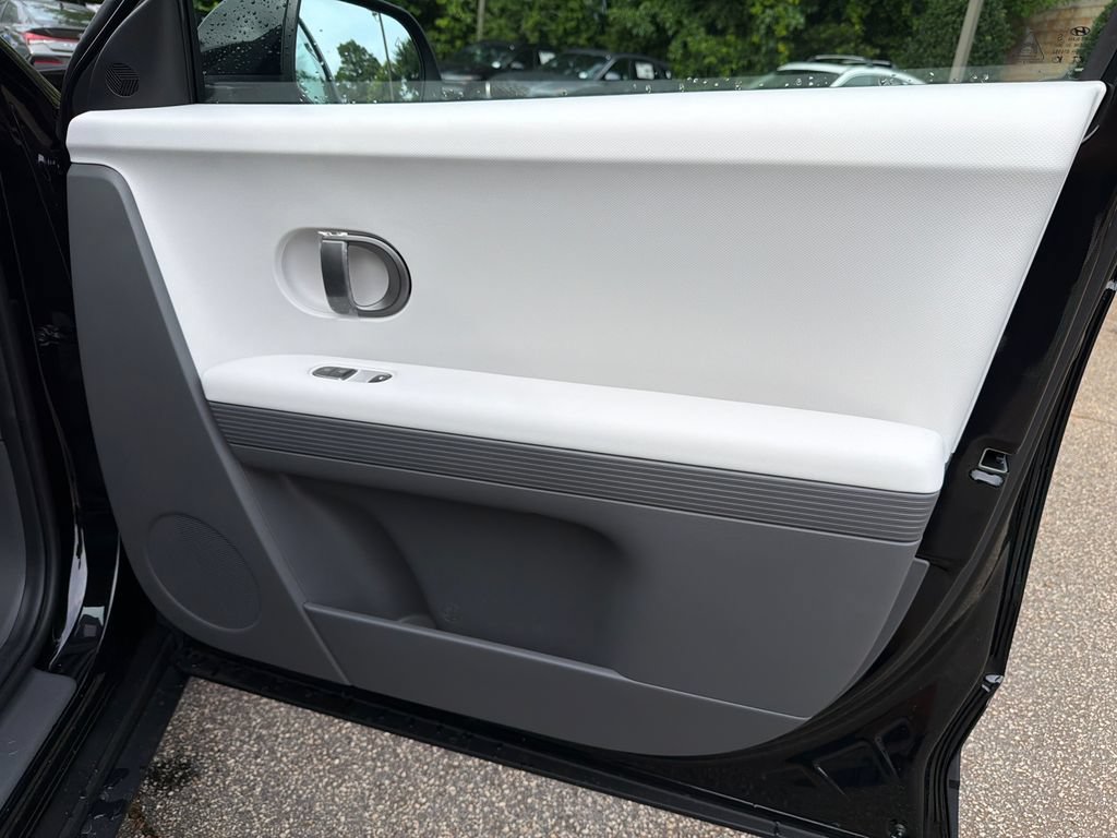 New 2026 Hyundai Ioniq 5 SE RWD image 14