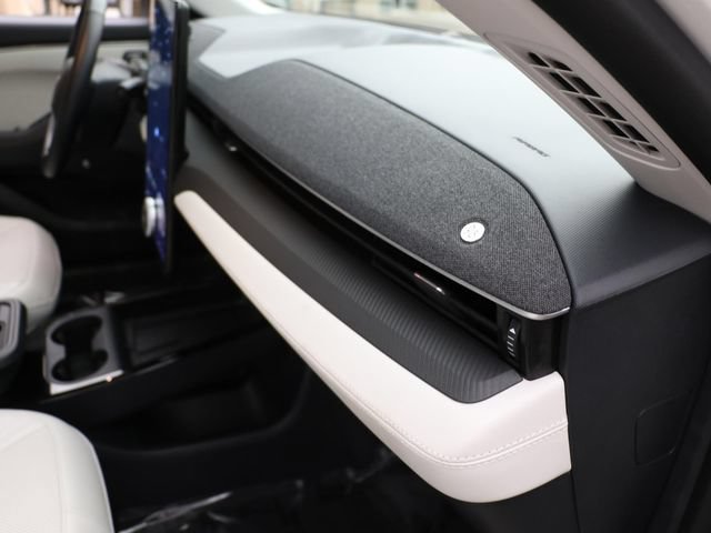 Used 2025 Ford Mustang Mach-E Premium AWD/4WD image 11