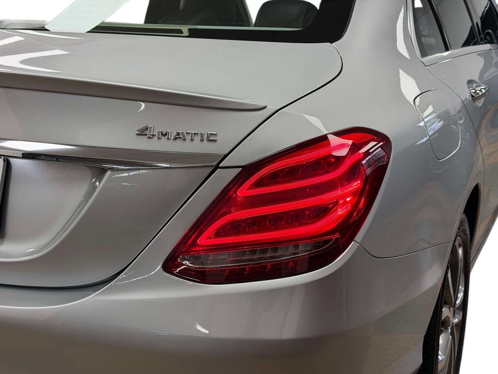 Used 2016 Mercedes-Benz C 300 4MATIC Sedan image 29