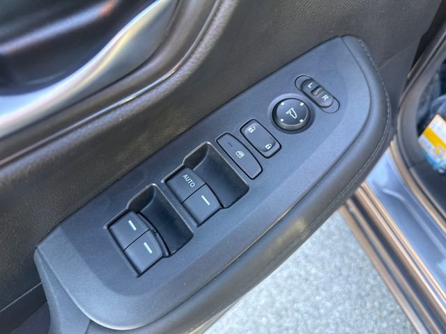 Certified 2024 Honda HR-V LX image 10