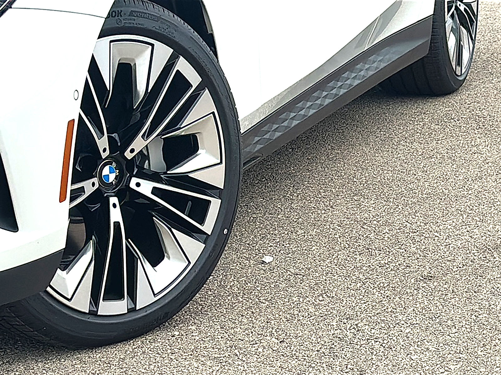 New 2026 BMW 530i w/ Premium Package RWD image 3