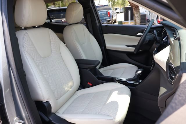 Used 2023 Buick Encore GX Essence w/ Experience Buick Package FWD image 21
