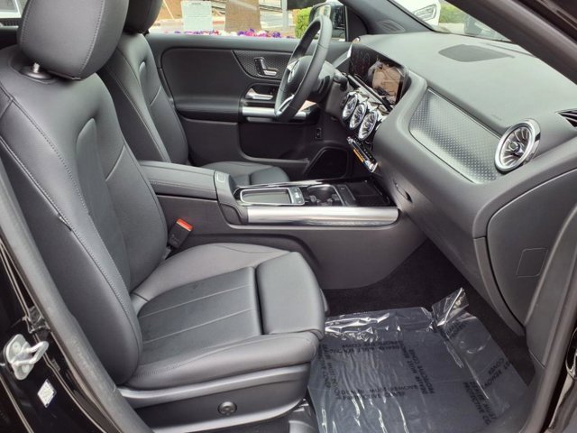 Used 2025 Mercedes-Benz GLA 250 image 15