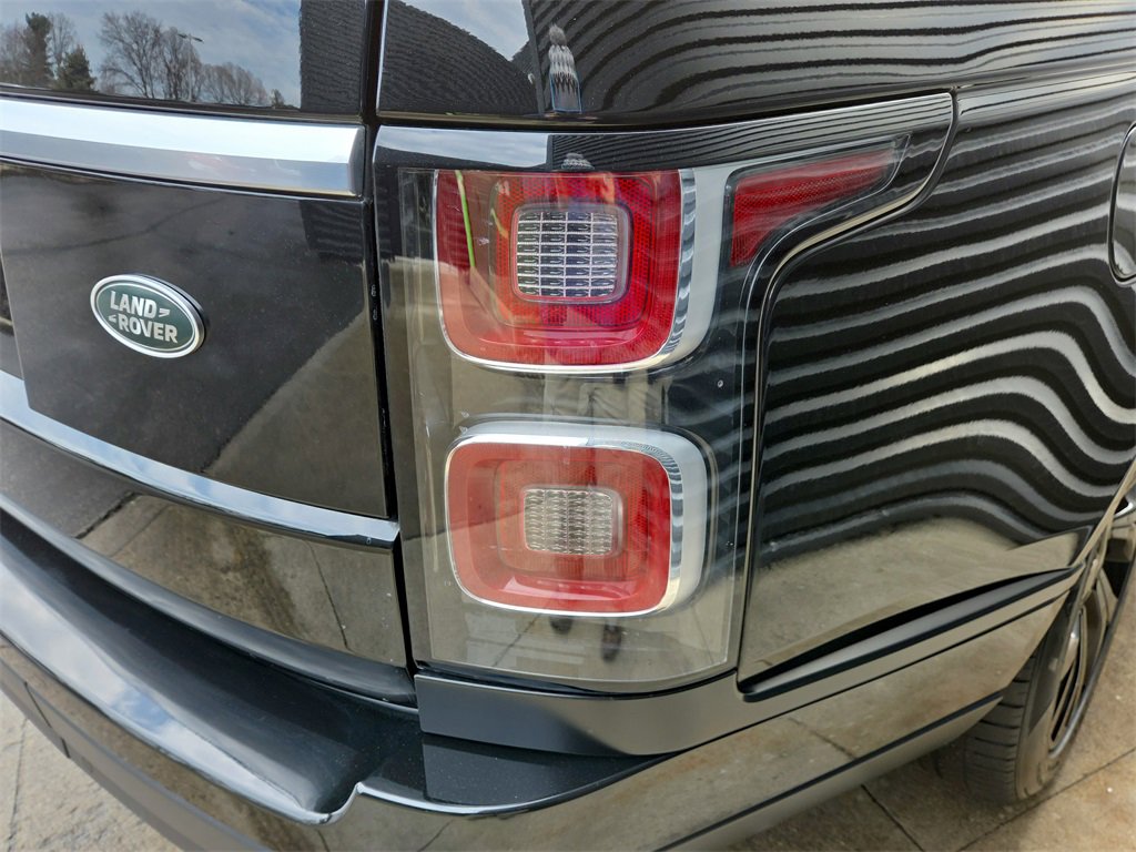 Used 2019 Land Rover Range Rover HSE image 26
