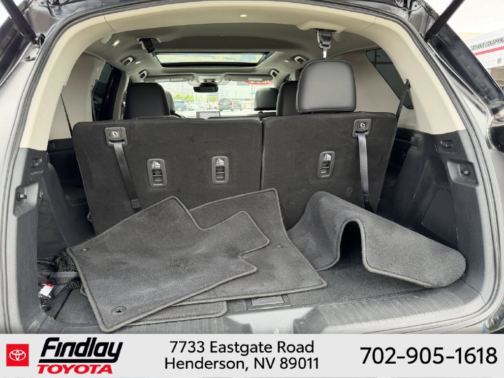 Used 2024 Honda Pilot Touring image 19