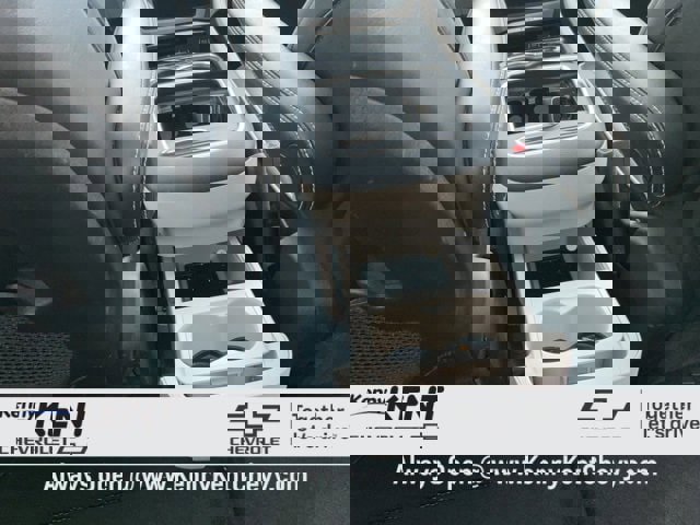 Used 2024 Chrysler Pacifica Limited image 17